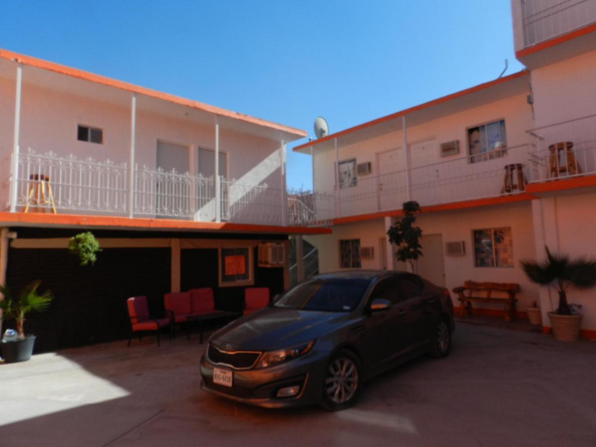 Consul Suites Ciudad Juárez Extérieur photo
